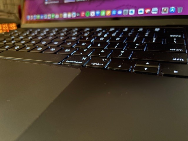 13インチMacBook Air(Early 2025) ミッドナイト Amazon.com: Apple 2025 MacBook Air with Apple M4 Chip, 13-inch