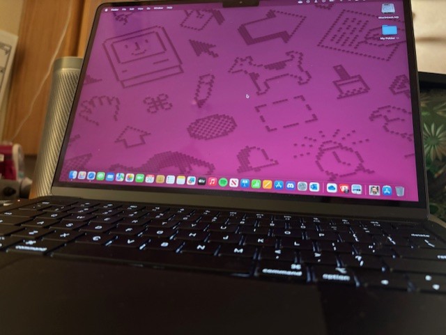 08.26.25 (Tech Review) Apple 2025 Midnight MacBook Air 13″ Laptop